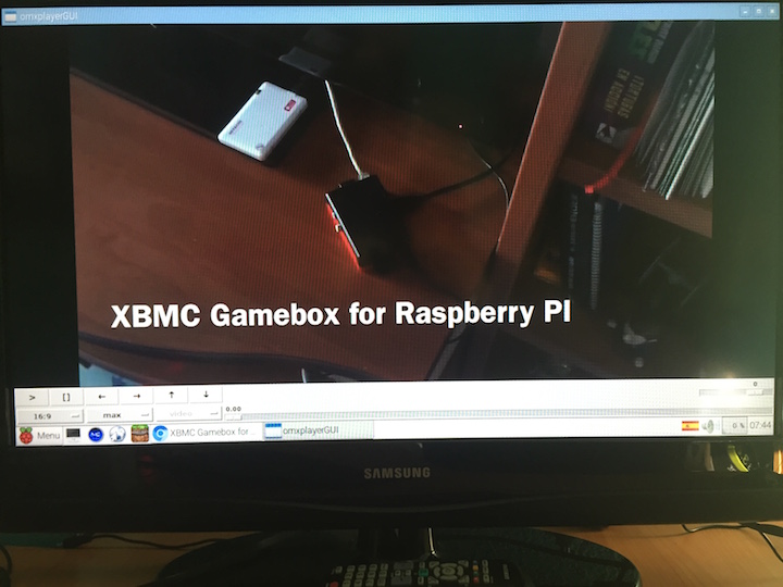 OMXPlayerGUI on Raspberry Pi 2